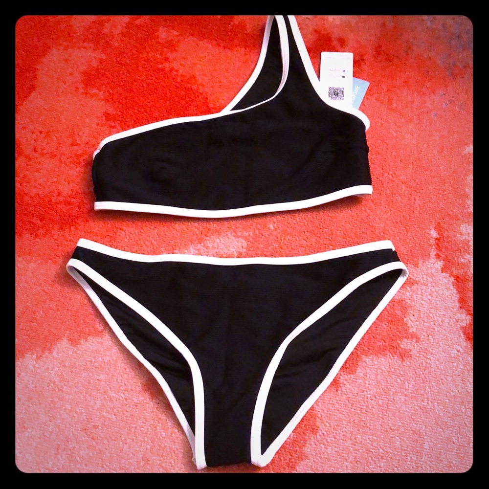 Brand New Black and White Sporty Bikini